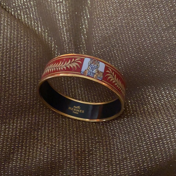 Vintage Hermes Tiger Bangle - Picture 4 of 15